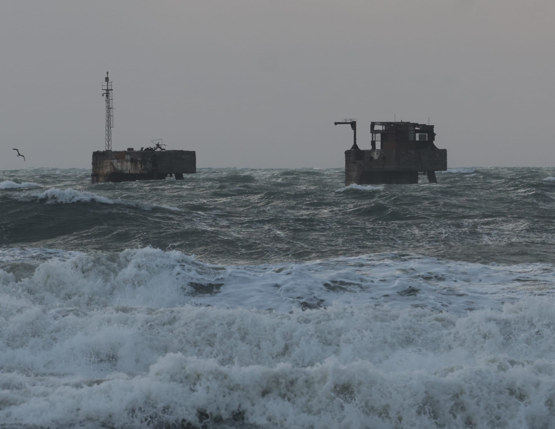 Imagen del temporal tomada en Marbella, este sábado.