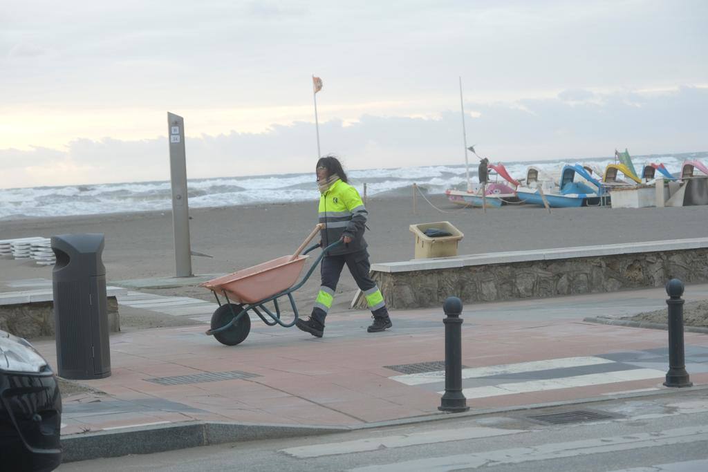 Paseo marítimo de Torremolinos, este sábado.