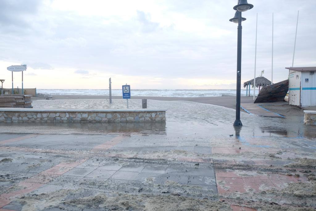 Paseo marítimo de Torremolinos, este sábado.