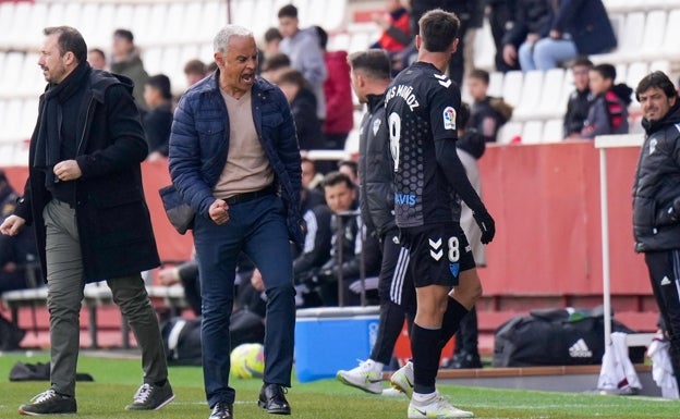 El Málaga, casi tres partidos completos en inferioridad numérica en el campo esta temporada