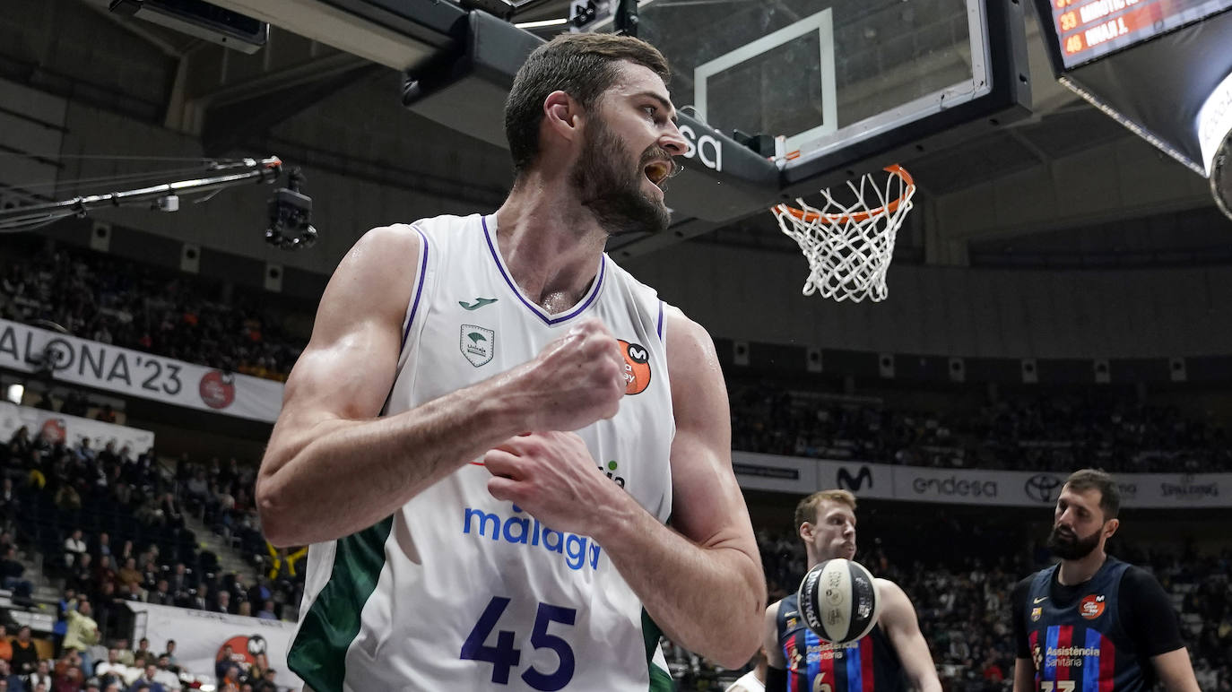 Las mejores fotografías del Barcelona-Unicaja de la Copa del Rey de Baloncesto 2023. 