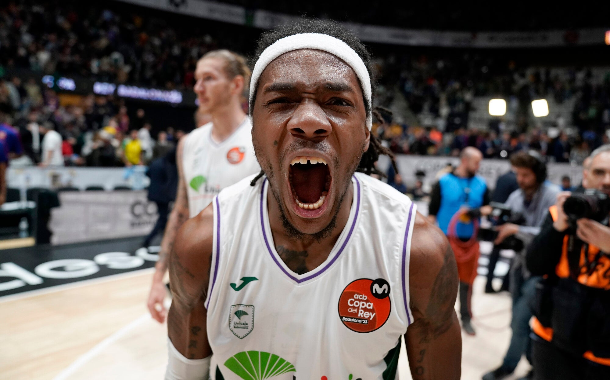 Fotos: La alegría del Unicaja tras eliminar al Barcelona