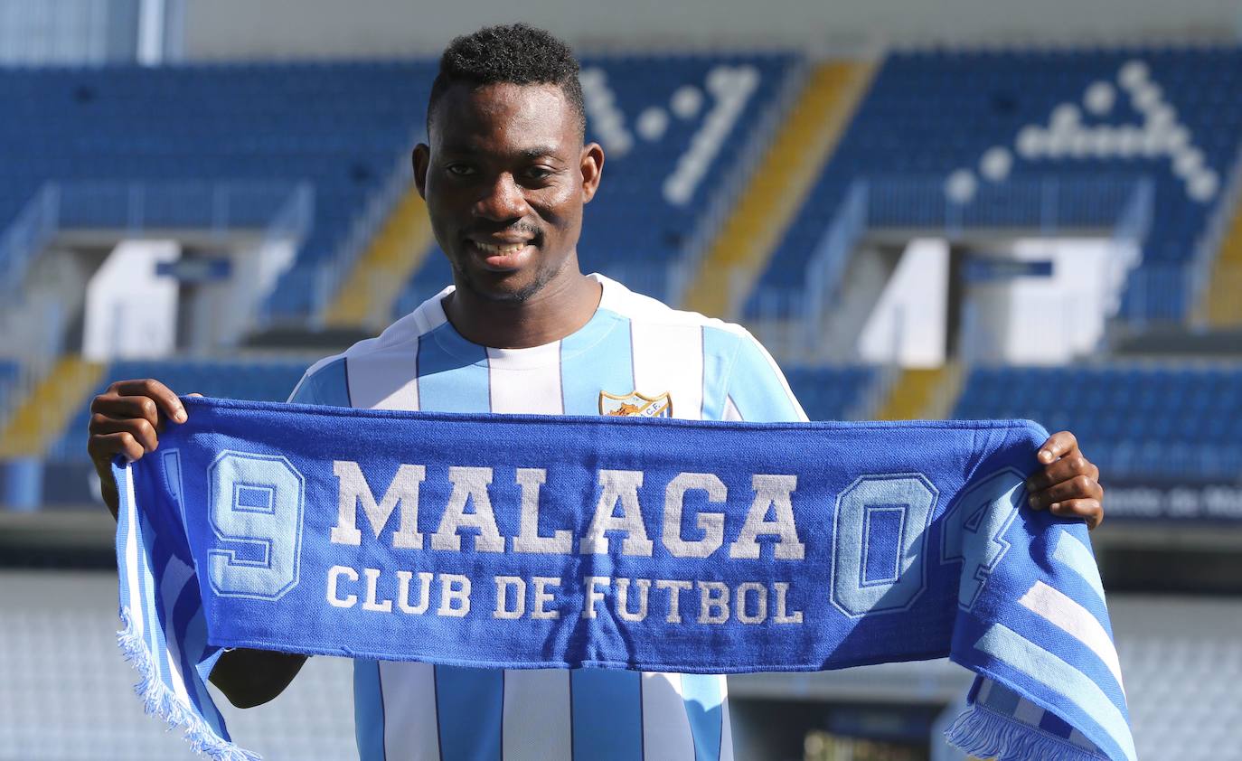 El recordado extremo ghanés jugó de blanquiazul durante la segunda parte de la temporada 15-16 y consiguió marcar dos tantos. Uno en su debut y otro en su despedida.