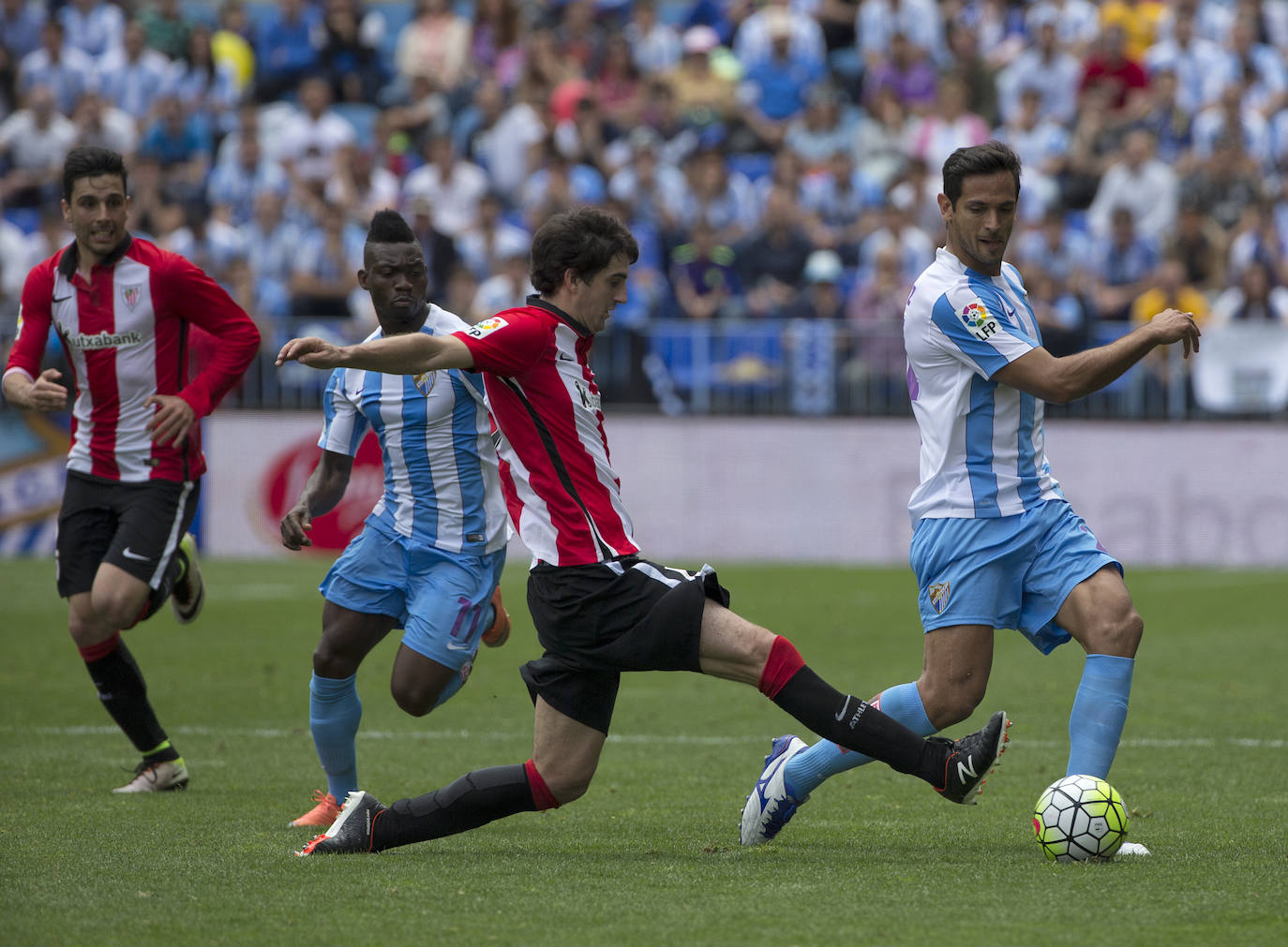 El recordado extremo ghanés jugó de blanquiazul durante la segunda parte de la temporada 15-16 y consiguió marcar dos tantos. Uno en su debut y otro en su despedida.