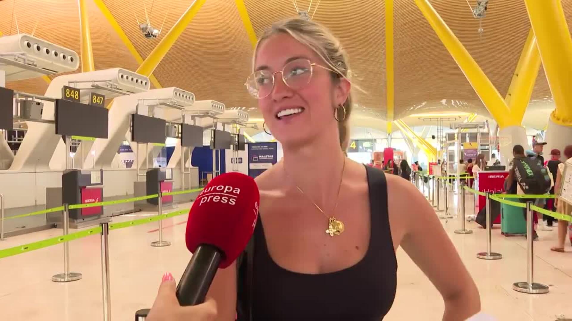 El Aeropuerto Adolfo Suárez Madrid-Barajas se llena de viajeros