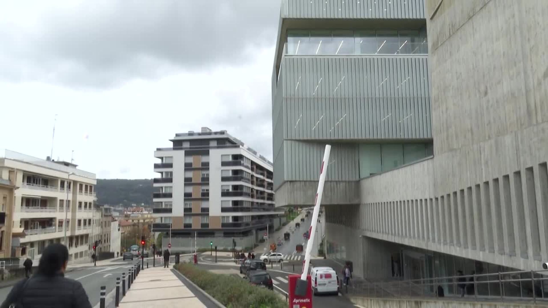 Un colegio de San Sebastián presenta denuncia por los chat con contenido sexual y vejatorio