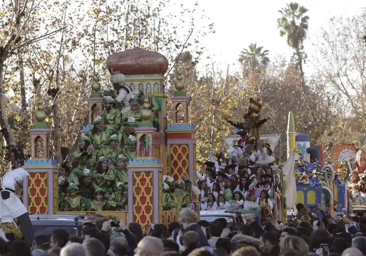 Los consejos del 112 para velar por la seguridad de los niños durante las cabalgatas de Reyes Magos