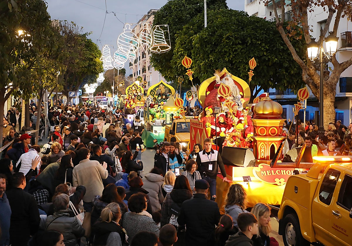SSMM Los Reyes Magos recorrerán mañana las calles de Marbella.