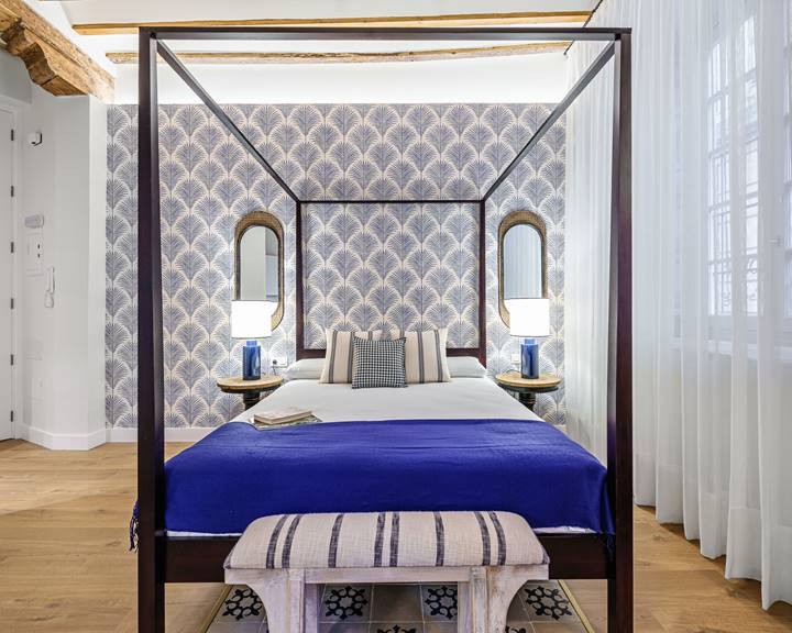 La rehabilitación de un destartalado edificio en el Centro de Málaga revela su floreciente pasado barroco