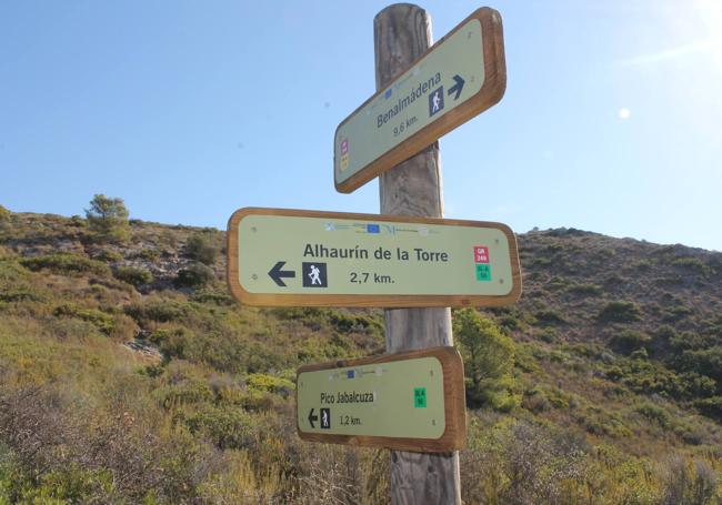 Encrucijada de caminos a falta de poco más de un kilómetro para el Jabalcuza