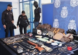 Muestra de los objetos intervenidos en la operación 'Western'.