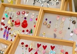 Muelle Uno estrena mercadillo y más citas con la artesanía en Málaga