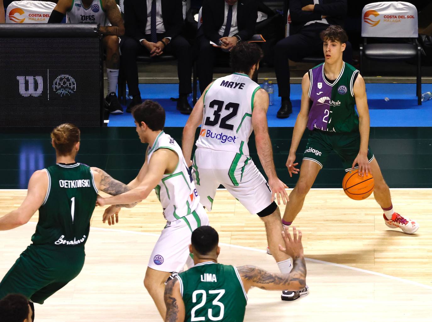 El Unicaja - Tofas Bursa, en imágenes