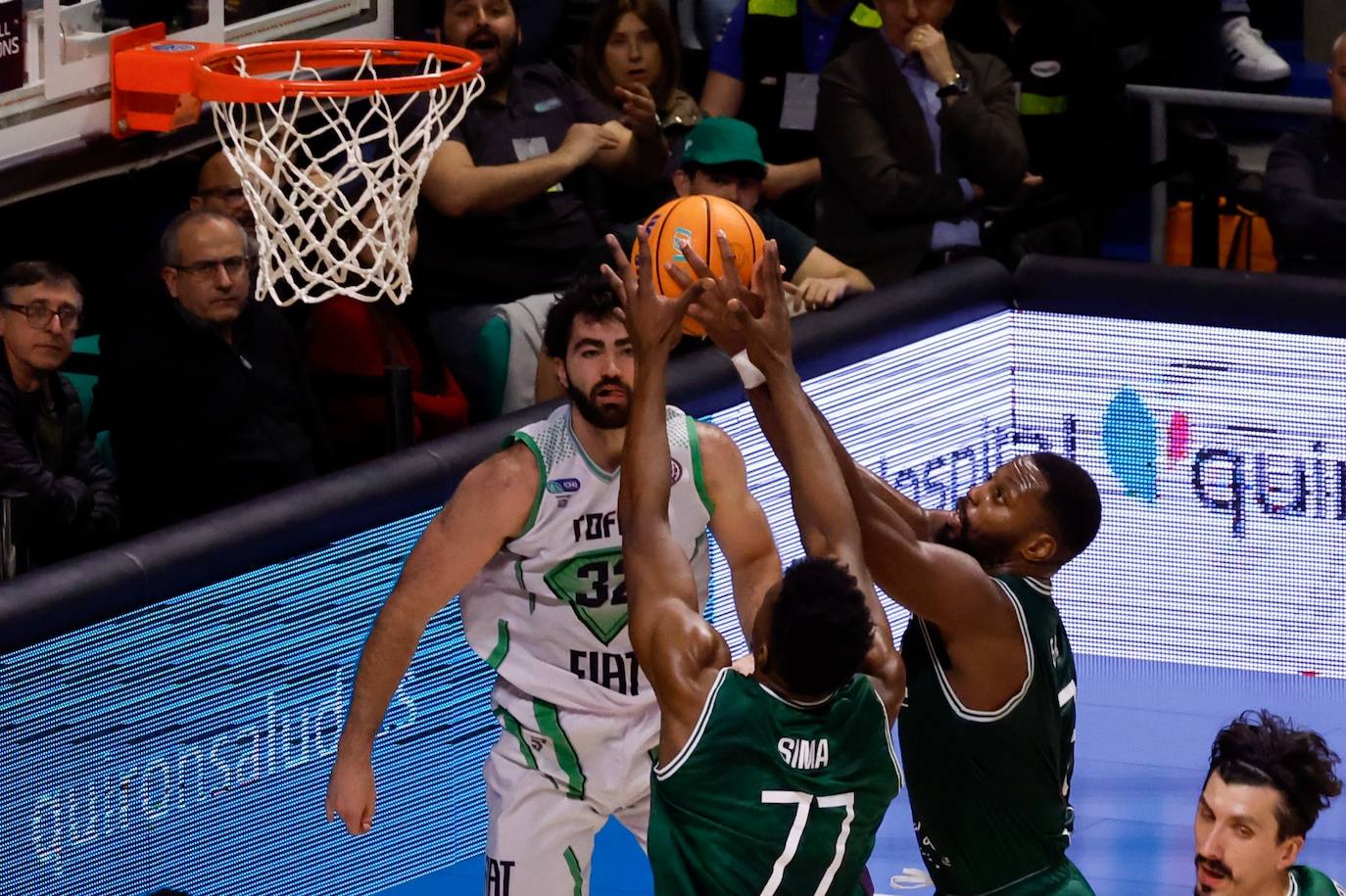El Unicaja - Tofas Bursa, en imágenes