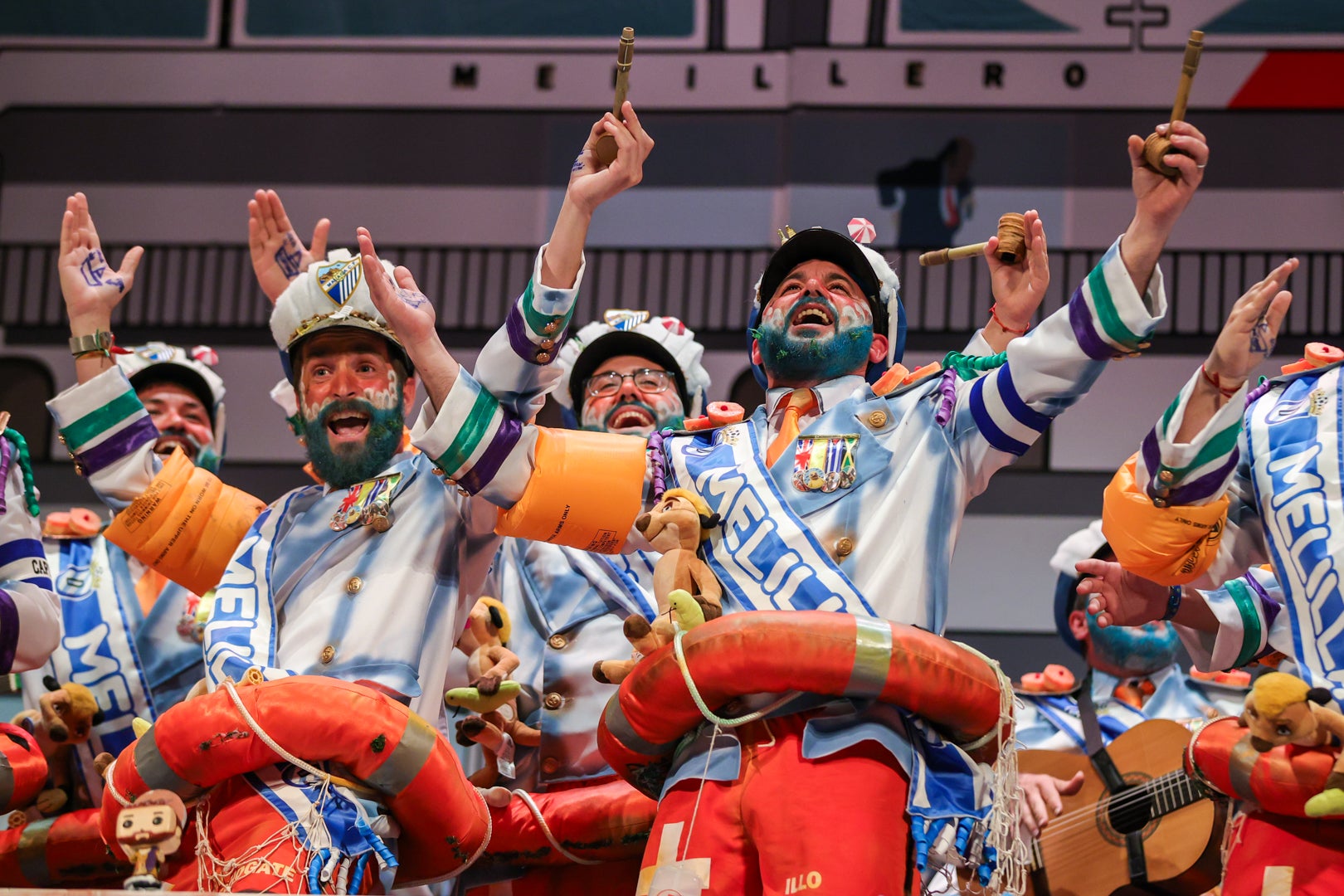 Murga 'Los hola sin h'.