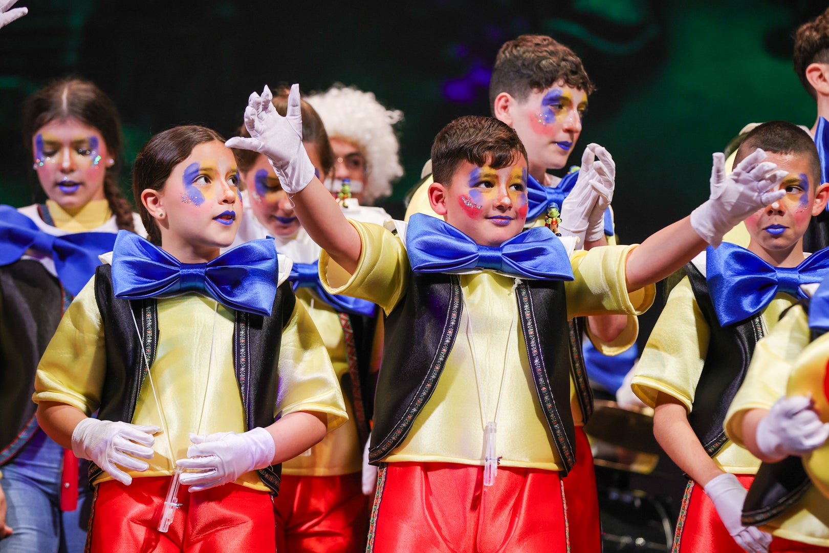 Agrupación infantil 'Los mentirosillos'.