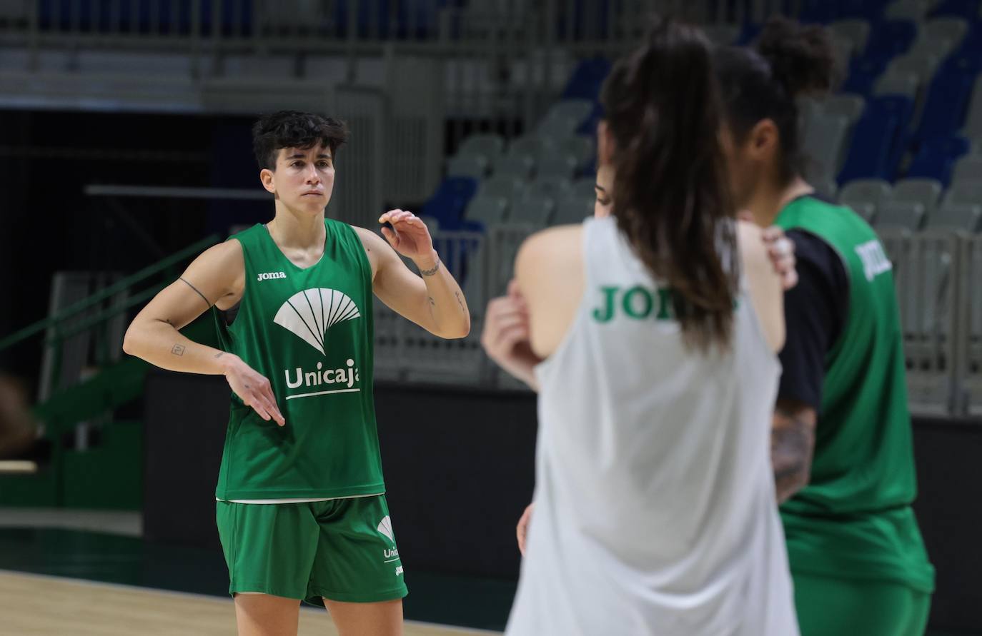 El Unicaja Mijas se entrena en el Martín Carpena