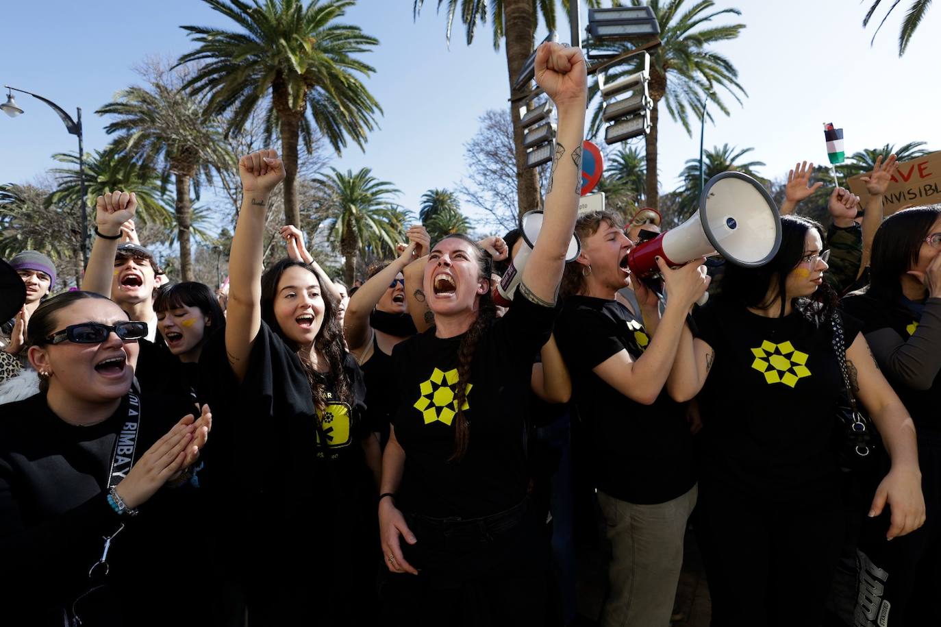 Así fue la manifestación en Málaga en defensa de La Invisible