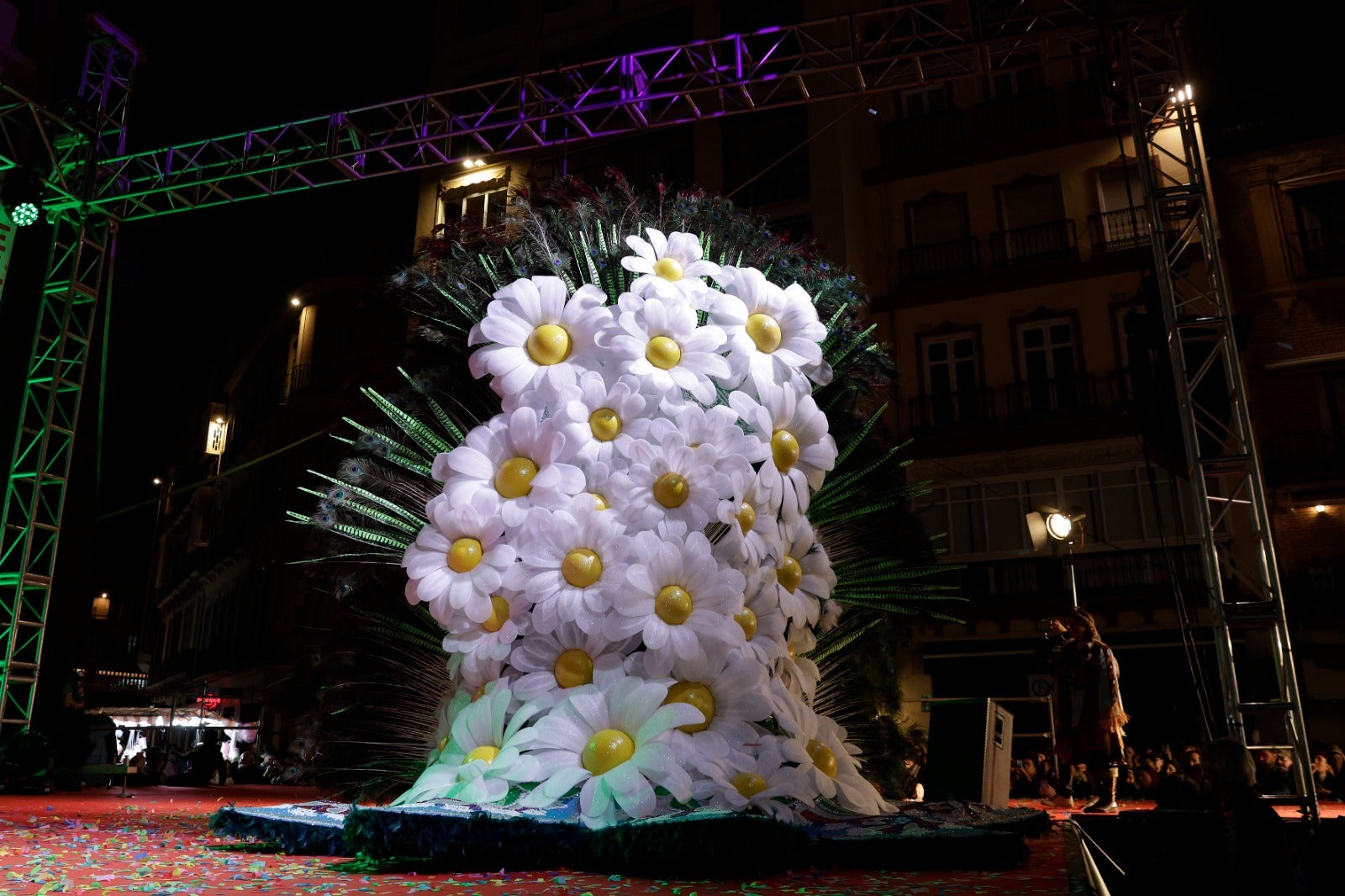 El Carnaval de Málaga se traslada a la calle con el pregón y la elección de los Dioses