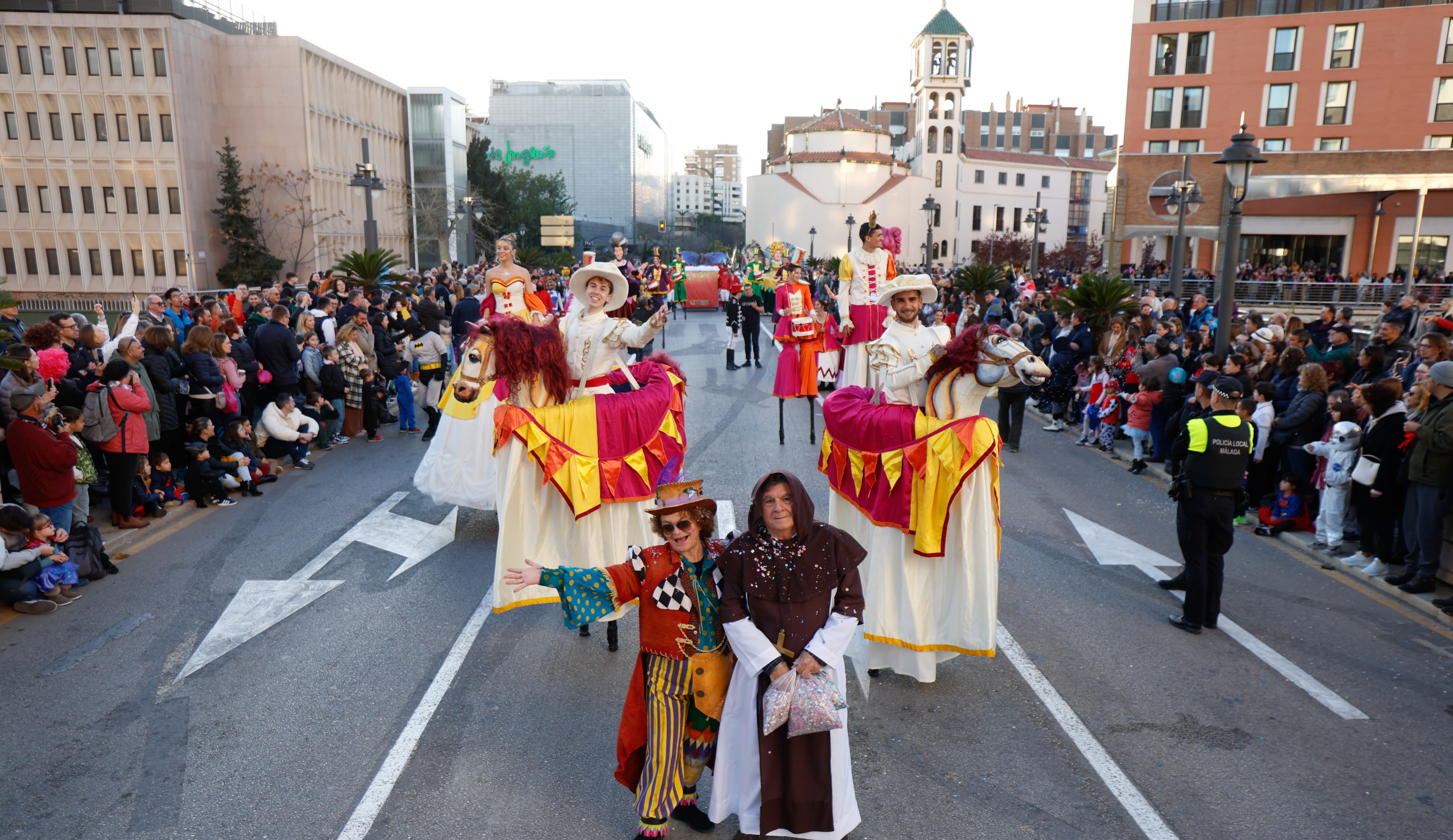 Las mejores imágenes del desfile del Carnaval de Málaga 2024