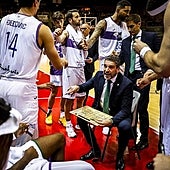 Ibon Navarro: «Hemos aprendido a jugar en función de las situaciones»