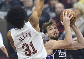 Domantas Sabonis, en un partido reciente de la NBA con los Sacramento Kings.