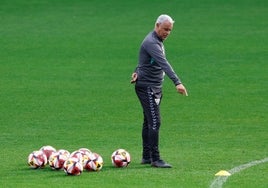 Pellicer, en la sesión de entrenamiento de este jueves en La Rosaleda.