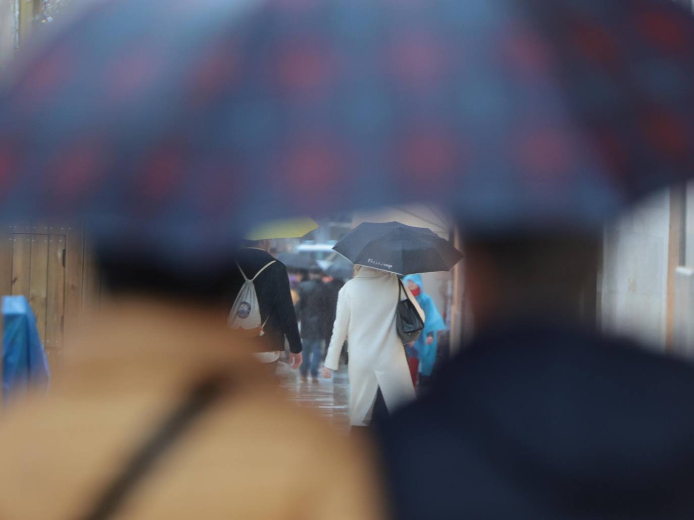 La esperada lluvia llega a Málaga