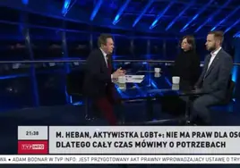 El presentador Wojciech Szelag pide disculpas al colectivo LGTBI en la televisión pública polaca.