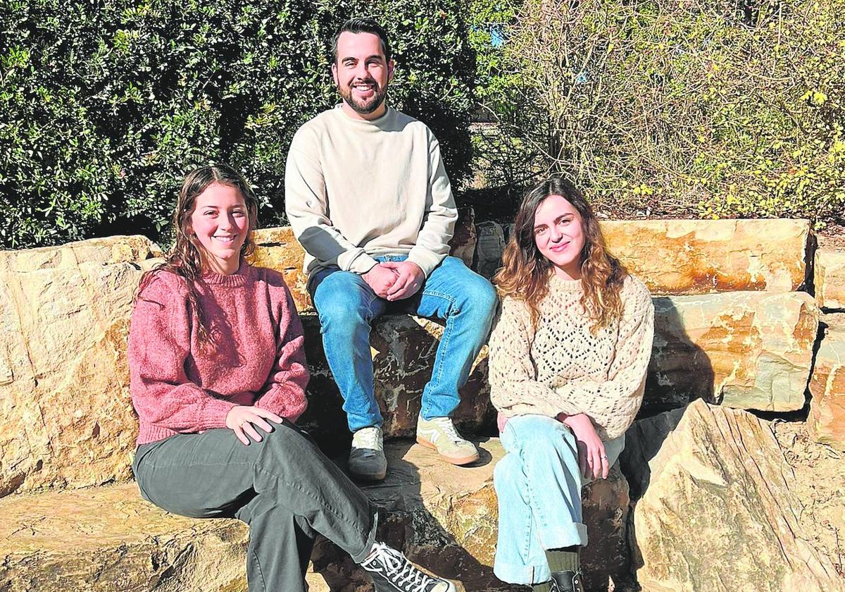 Los tres premiados juntos