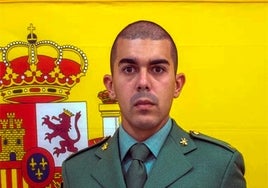 Imagen del caballero legionario de Vélez-Málaga Francisco Javier Gámez Villalba.