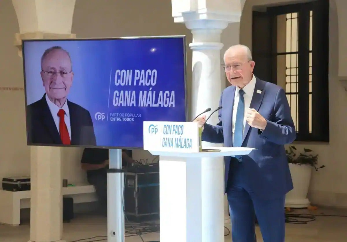 El alcalde, Paco de la Torre, en la presentación de su campaña a la reelección en las pasadas elecciones municipales, en el museo Thyssen