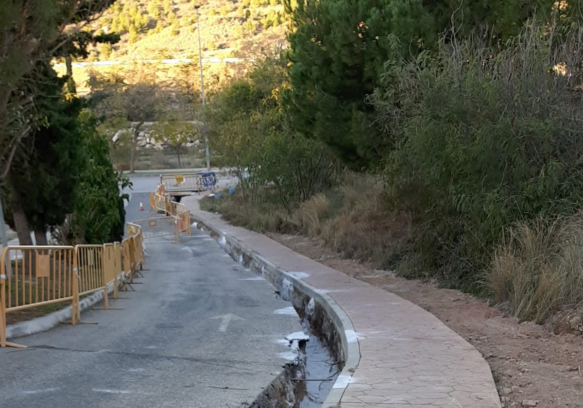 Obras para mejorar el suministro de agua en las zonas alta de La Cala del Moral