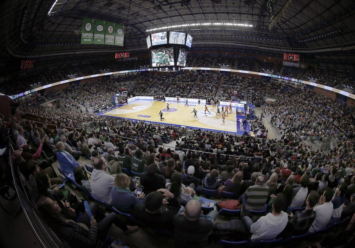 Panorámica del Martín Carpena lleno, en un partido del Unicaja.