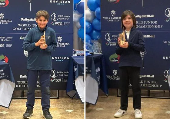 Diego Gross y Gonzalo Bernal, posan en la entrega de trofeos del Mundial Junior de Golf celebrado en Villa Padierna y organizado por British Junior Golf Tour.