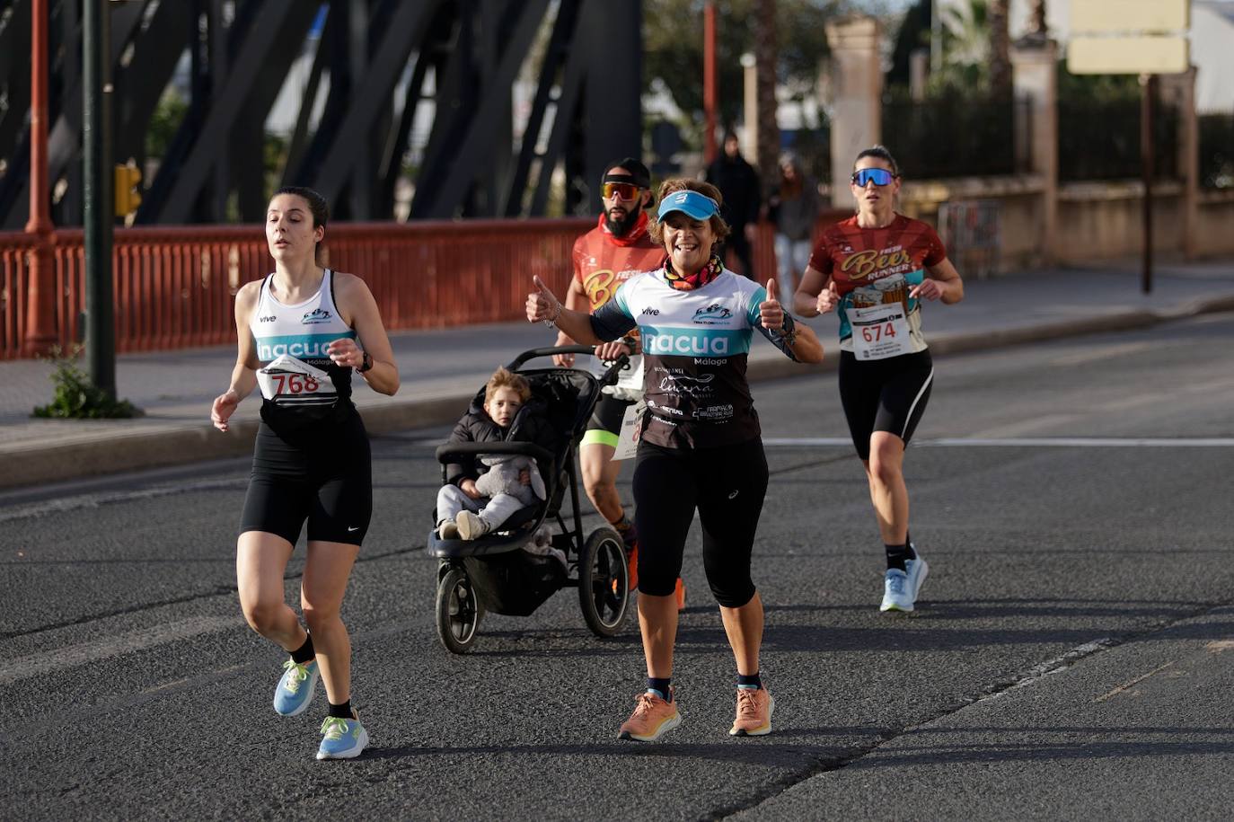 Las mejores fotos de la Mini Maratón de la Peña El Bastón 2024