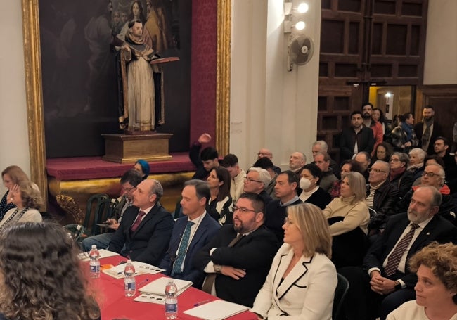 Aspecto de la iglesia de San Julián durante la celebración del concurso de marchas procesionales.