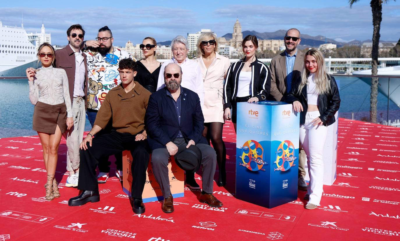 Photocall con el equipo de la película de la Sección Oficial Fuera de Concurso 'Matusalén' de David Galán Galindo. 