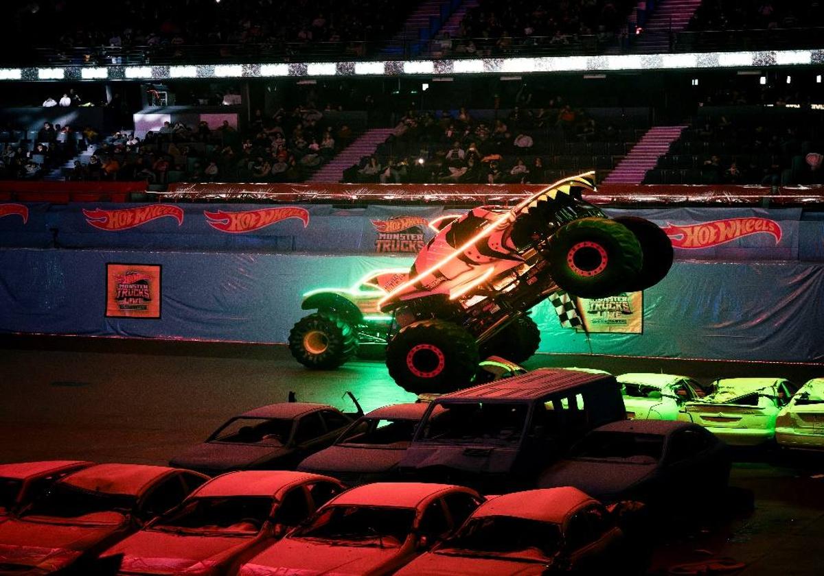 Los gigantes Monster Truck toman el Palacio de Deportes de Málaga