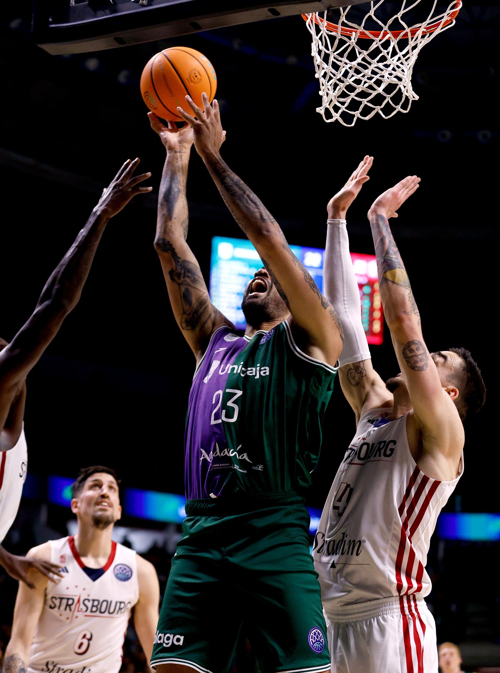 Las mejores imágenes del Unicaja-SIG Basket Estrasburgo