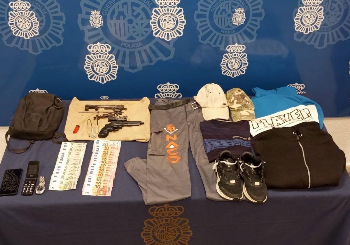 Material intervenido en el registro del domicilio