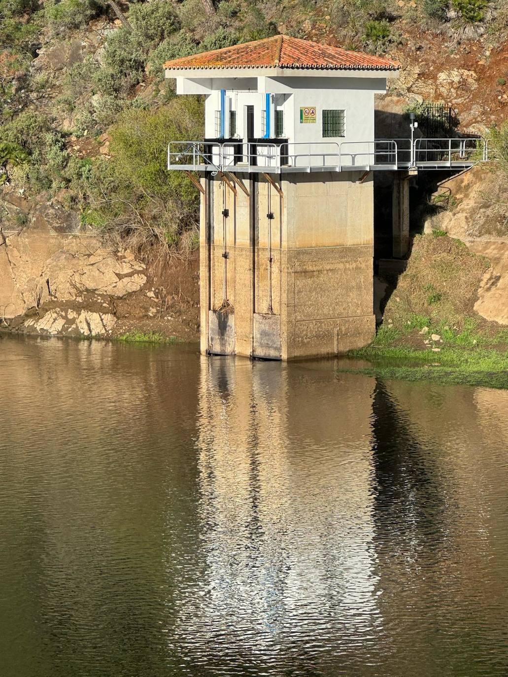 Presa de Guadaiza, en Benahavís