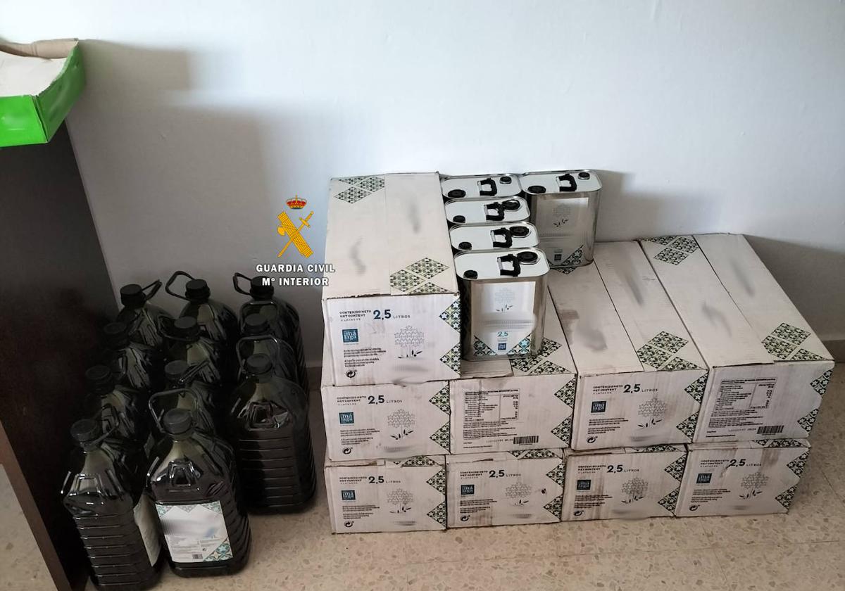 Cuatro detenidos por el robo de más de 6.000 litros de aceite en Teba