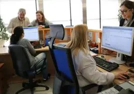 El SAS renueva 18.500 equipos informáticos en sus centros sanitarios y de gestión en Andalucía