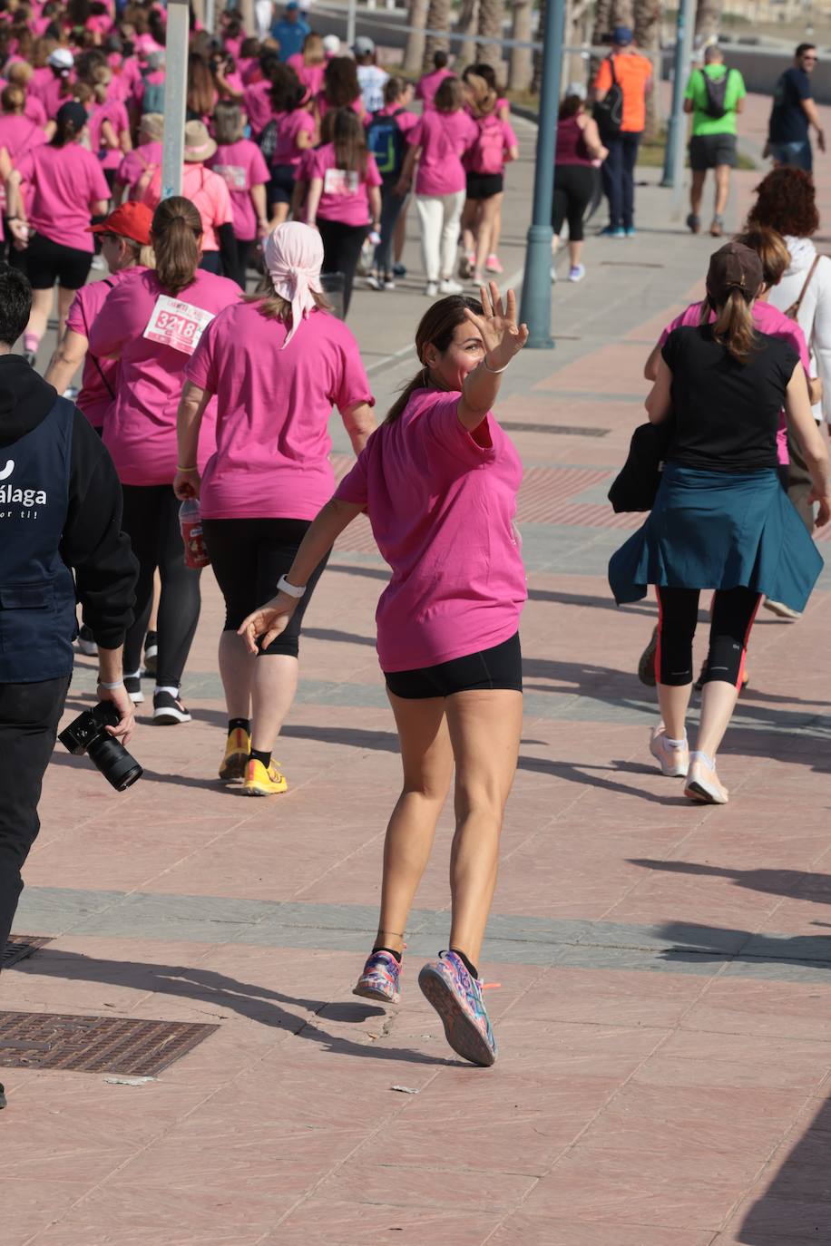 Las mejores imágenes de la Carrera de la Mujer Málaga 2024