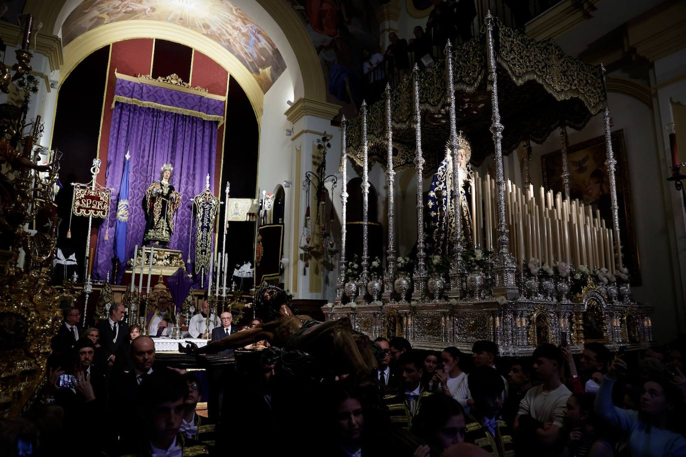 Traslado del Cristo de la Agonía y María Santísima de las Penas.