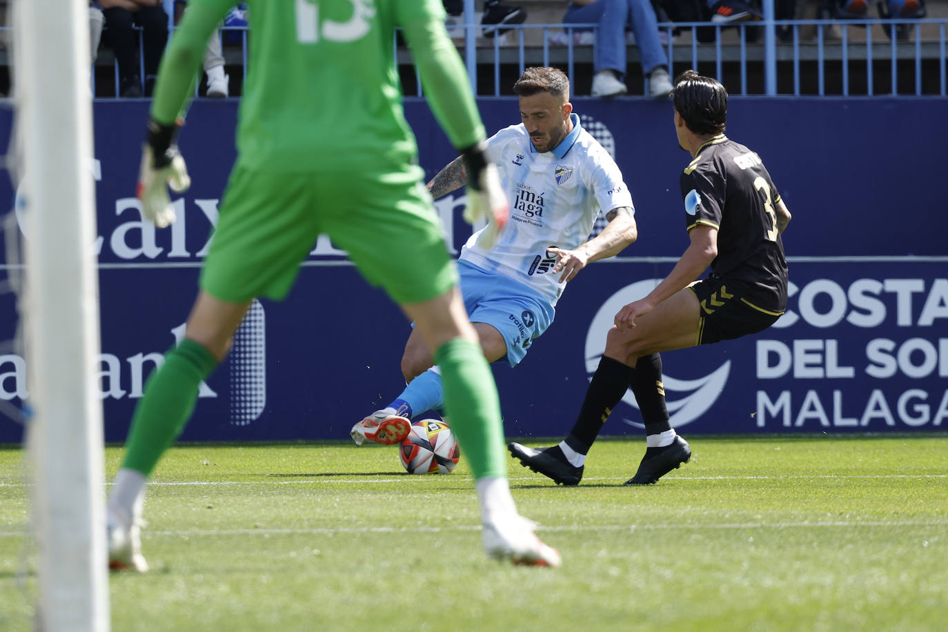 Las mejores imágenes del Málaga-Intercity de Primera RFEF