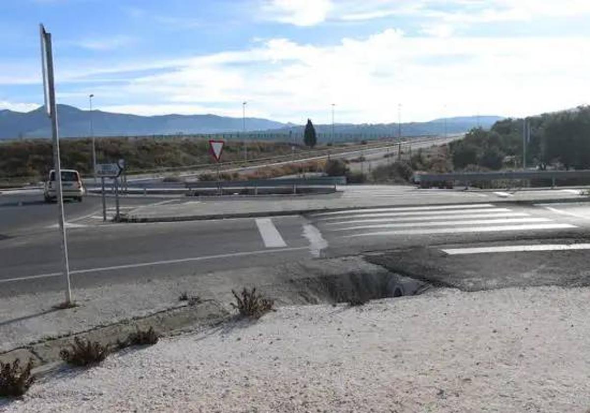 ¿Qué pasa con el acceso peatonal al Hospital de Ronda?
