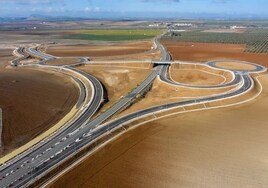 Vista aérea de los terrenos recién construidos del Puerto Seco de Antequera.