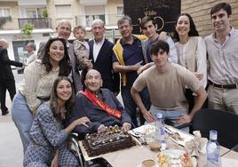 Pepe Ramos acudirá este Martes Santo a ver a su Señor del Rescate, tras celebrar sus 100 años con su familia